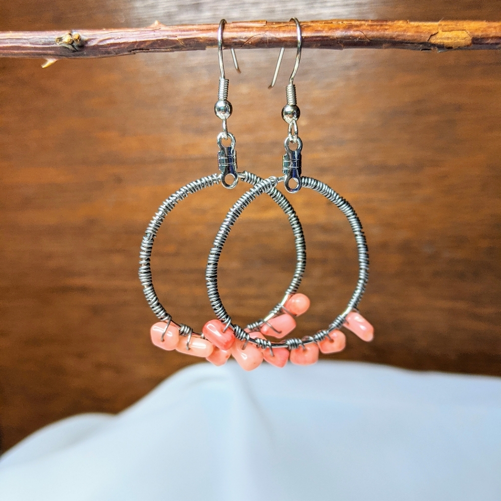 🎉🎉10/$25Coral pink hoop earrings